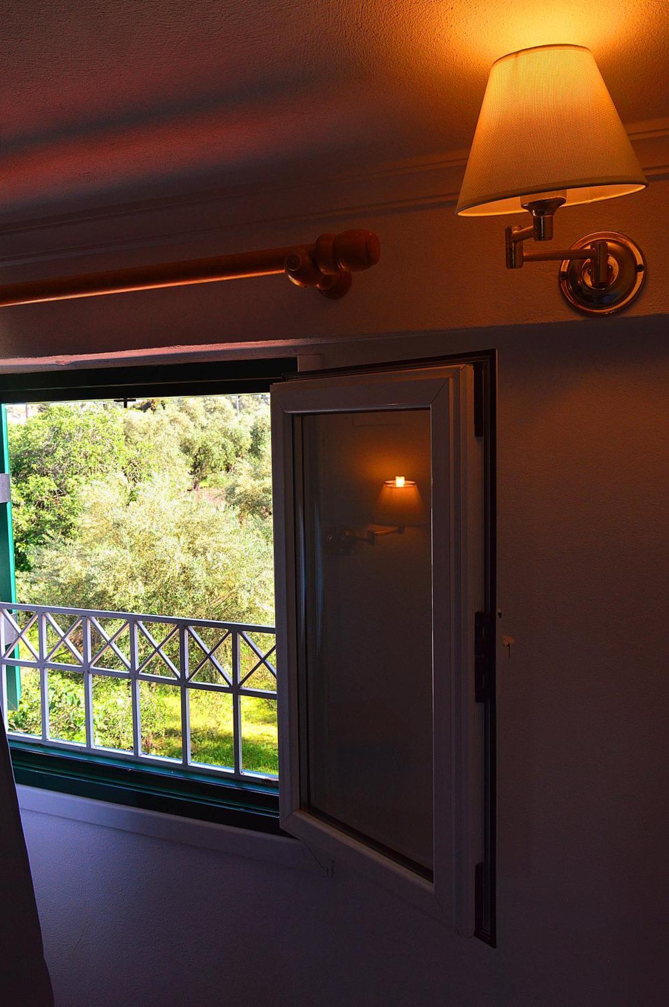 Oula Maisonettes Hotel